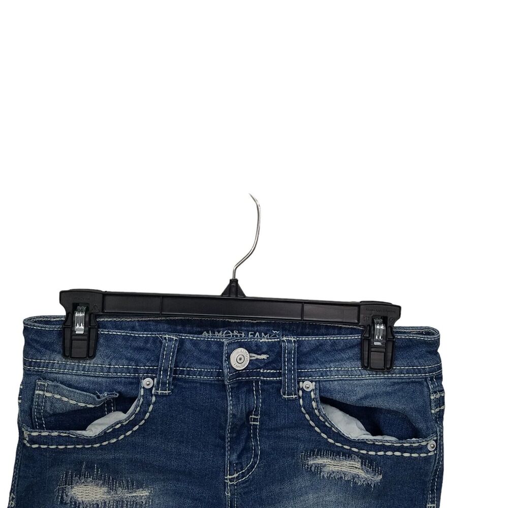 Almost Famous Womens Size 7 Blue Solid Jean Shorts - Picture 4 of 9